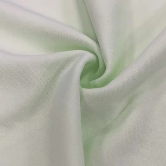 Feuchtigkeitstransportierendes Tc-Gewebe, Polyester-Baumwollgewebe, gestricktes Polyester-Piqué-Gewebe, Strickfleece, gebürstetes Frottee-Gewebe, Piqué-Baumwoll-Polyester-Interlock-Gewebe